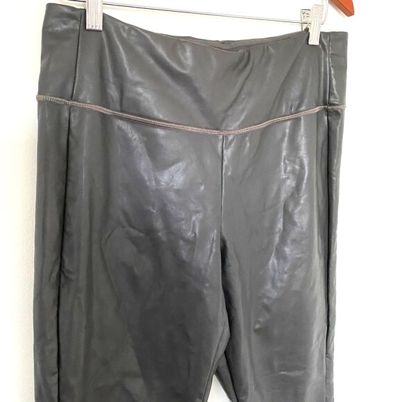 Athleta All Over Gleam Gray Faux Leather Tight Leggings Stretch Activewear Sz L - Picture 11 of 11